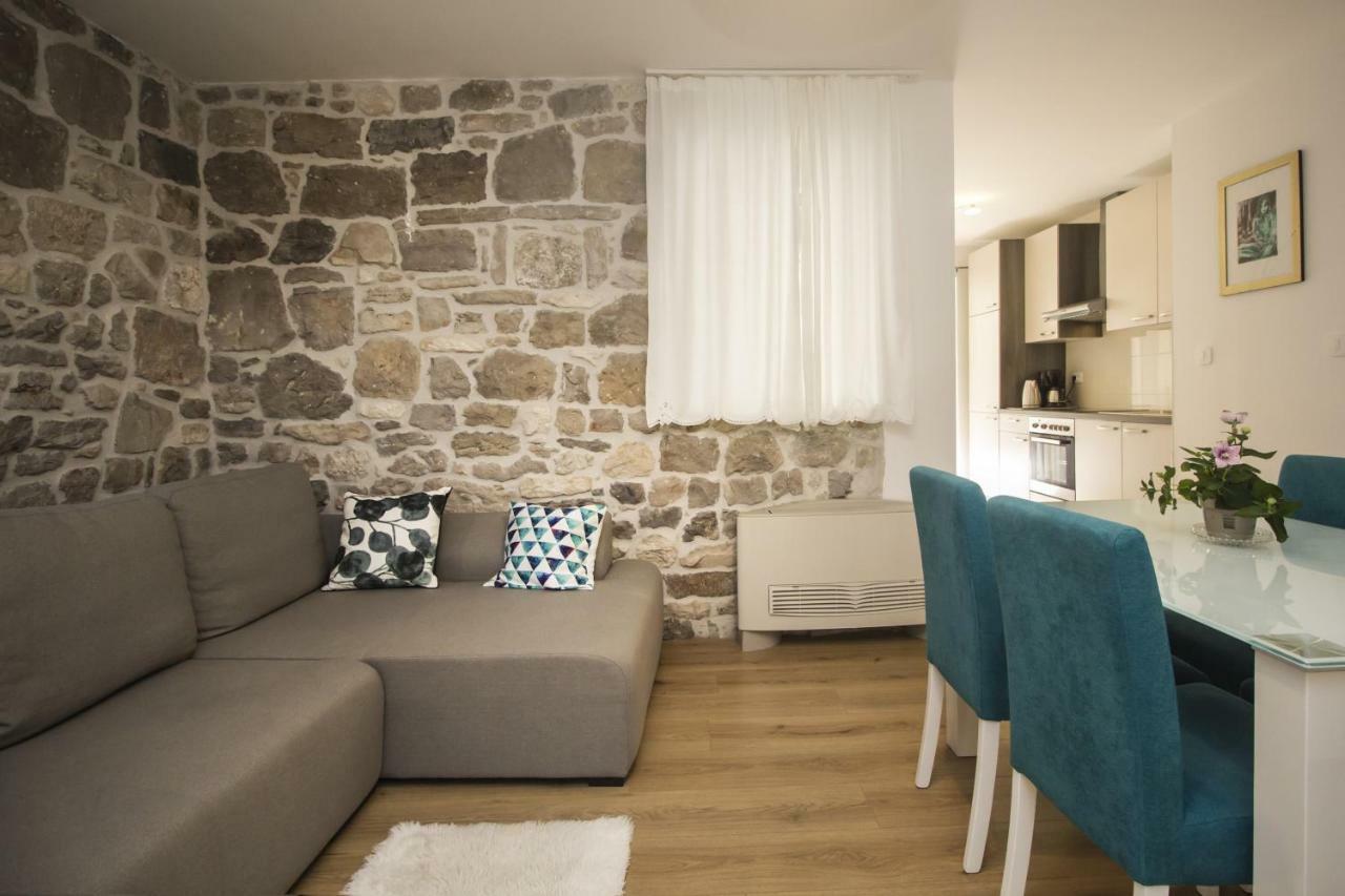 Apartments Dvor - Ap1, Ap2, Ap3 바스카보다 외부 사진