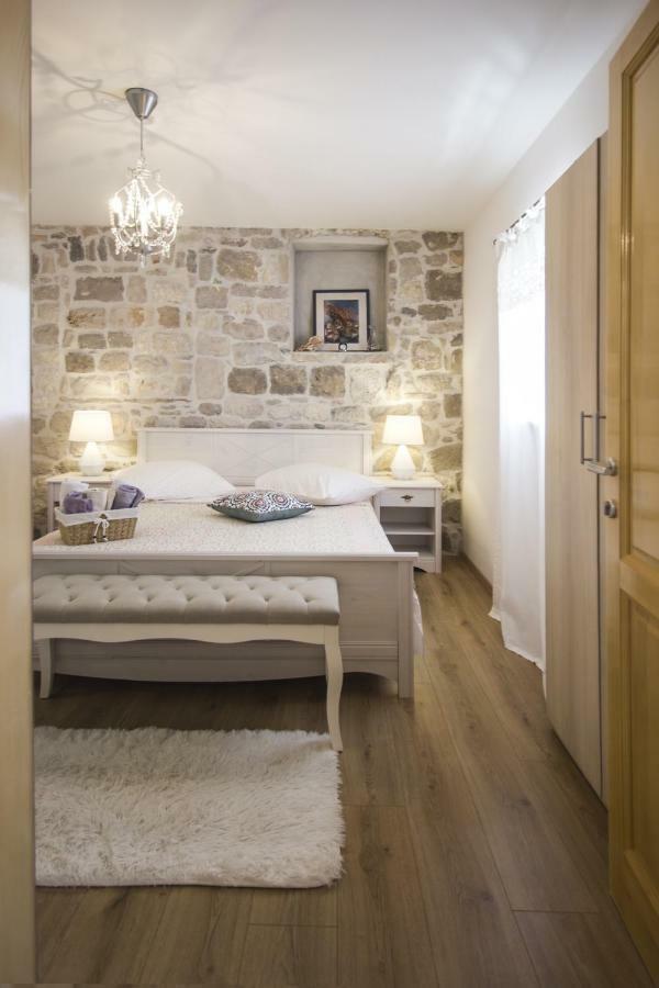 Apartments Dvor - Ap1, Ap2, Ap3 바스카보다 외부 사진