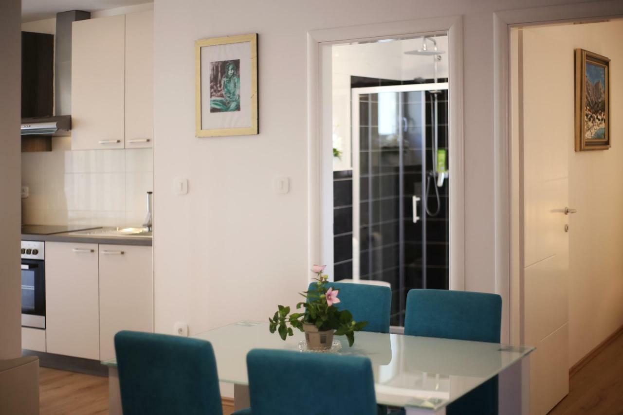 Apartments Dvor - Ap1, Ap2, Ap3 바스카보다 외부 사진