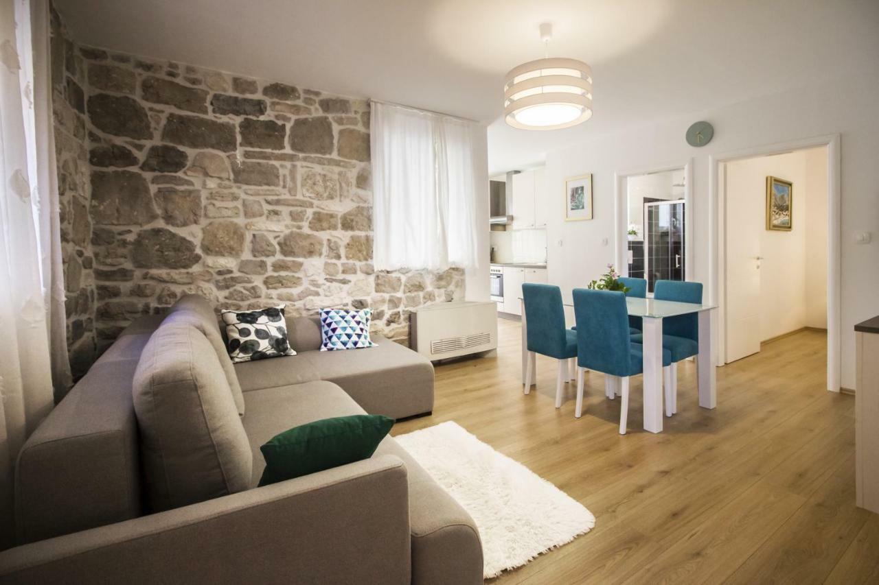 Apartments Dvor - Ap1, Ap2, Ap3 바스카보다 외부 사진