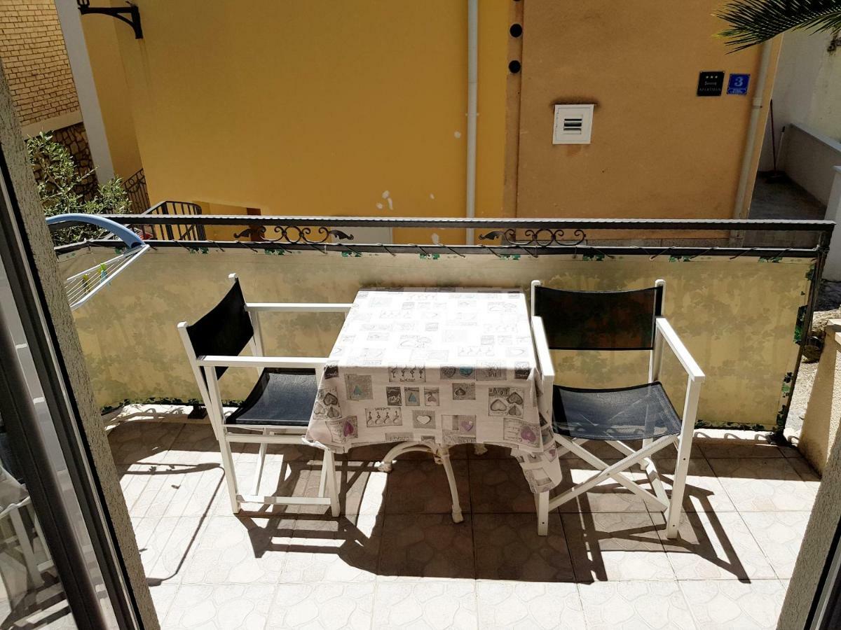 Apartments Dvor - Ap1, Ap2, Ap3 바스카보다 외부 사진